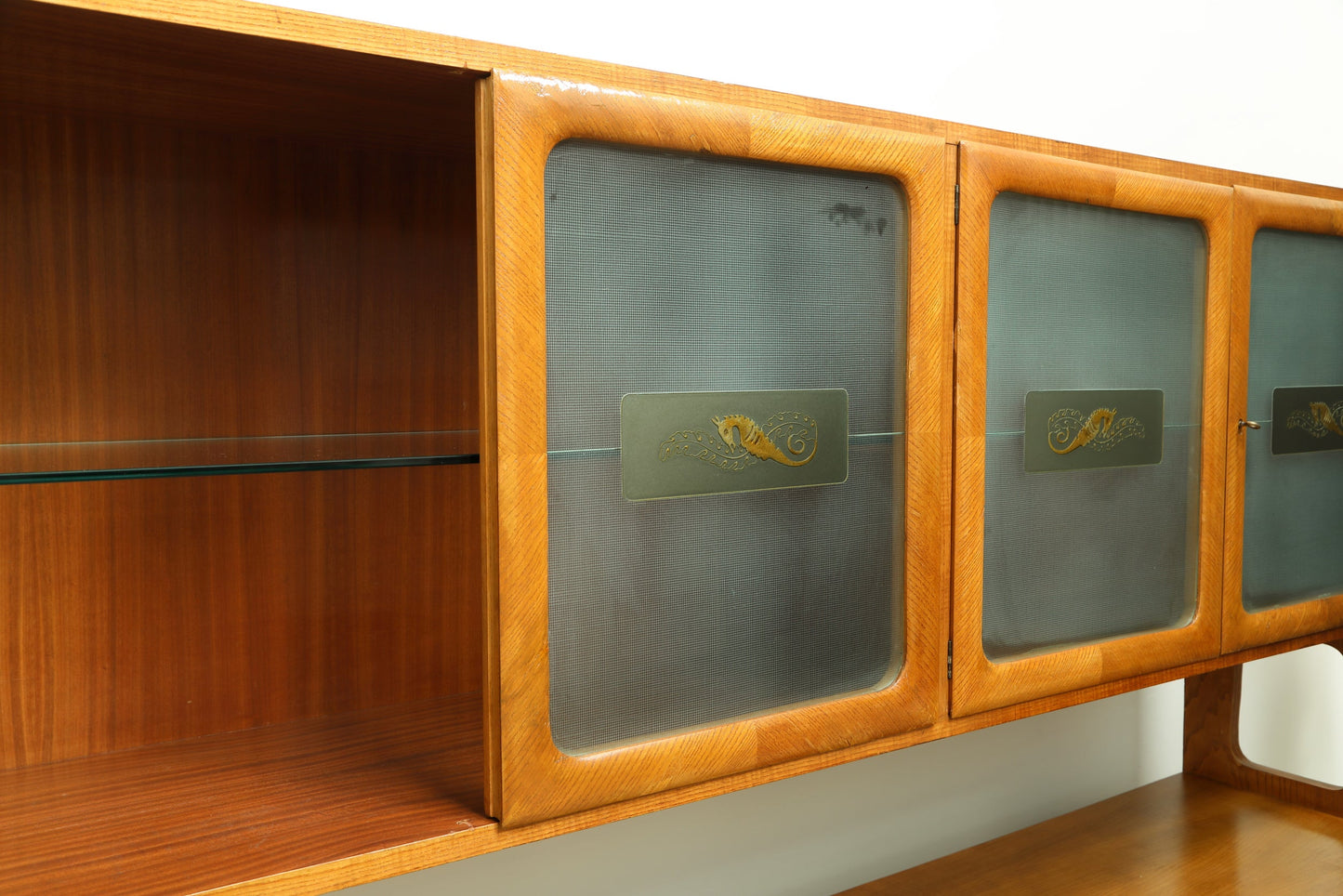 Credenza anni 60 in rovere chiaro