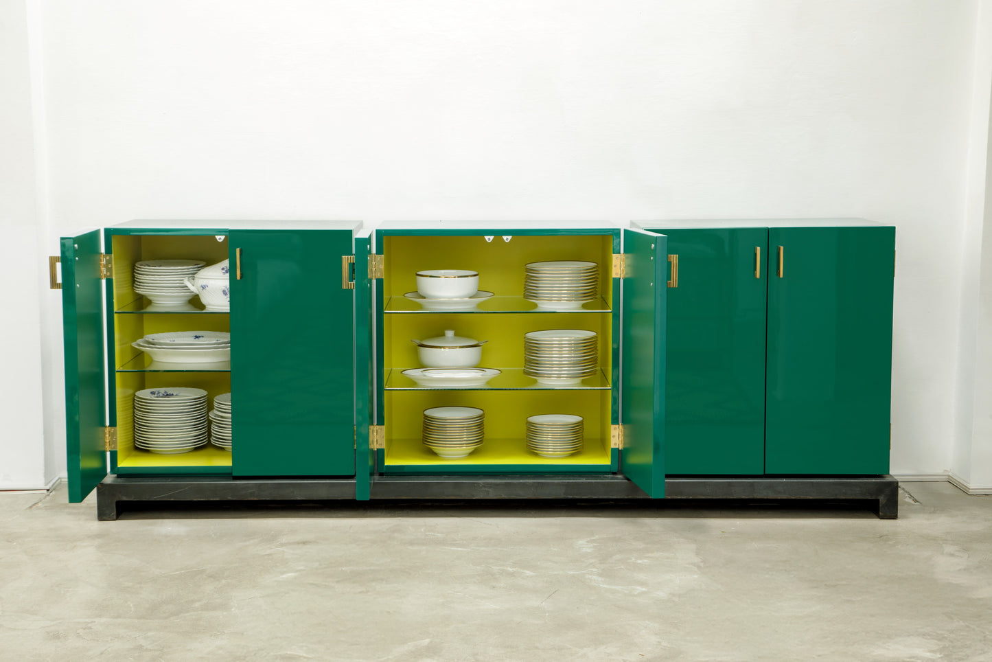 Credenza laccata 3 moduli anni 2000