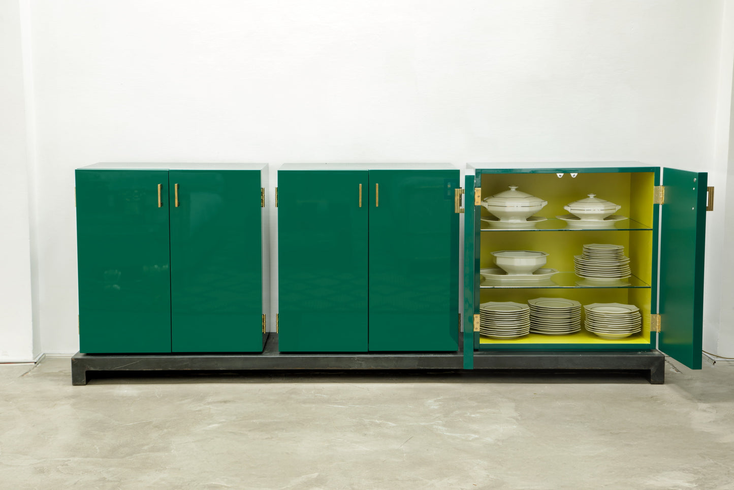 Credenza laccata 3 moduli anni 2000