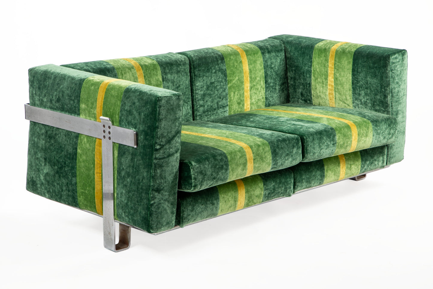 Kazuhide Takahama 70s two-seater sofa reinterpreted by triplef