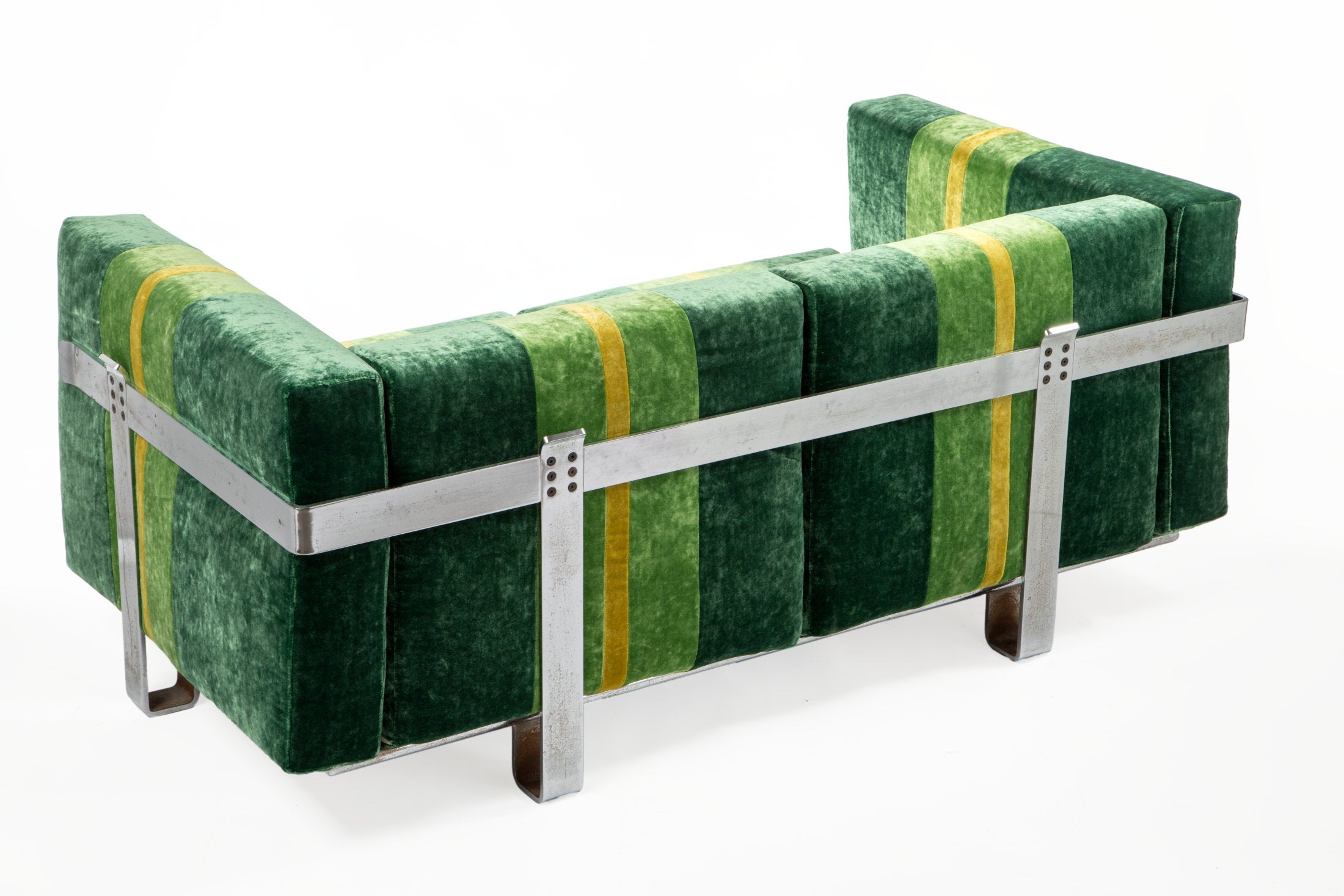 Kazuhide Takahama 70s two-seater sofa reinterpreted by triplef