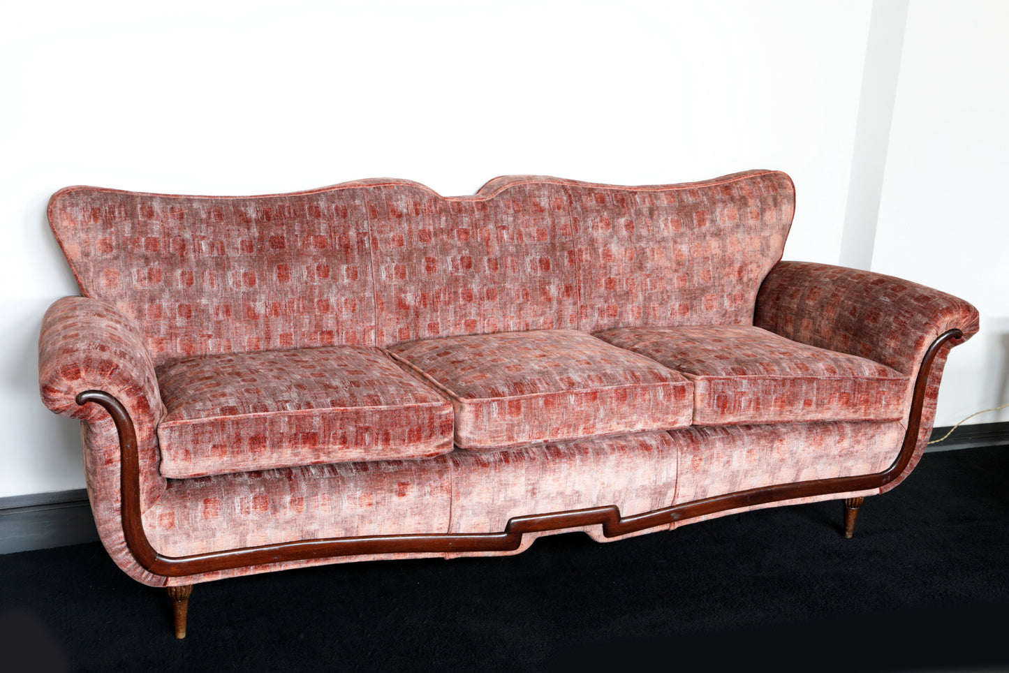 Divano attribuibile a Guglielmo Ulrich anni 50 reinterpretato da  t r i p l e f