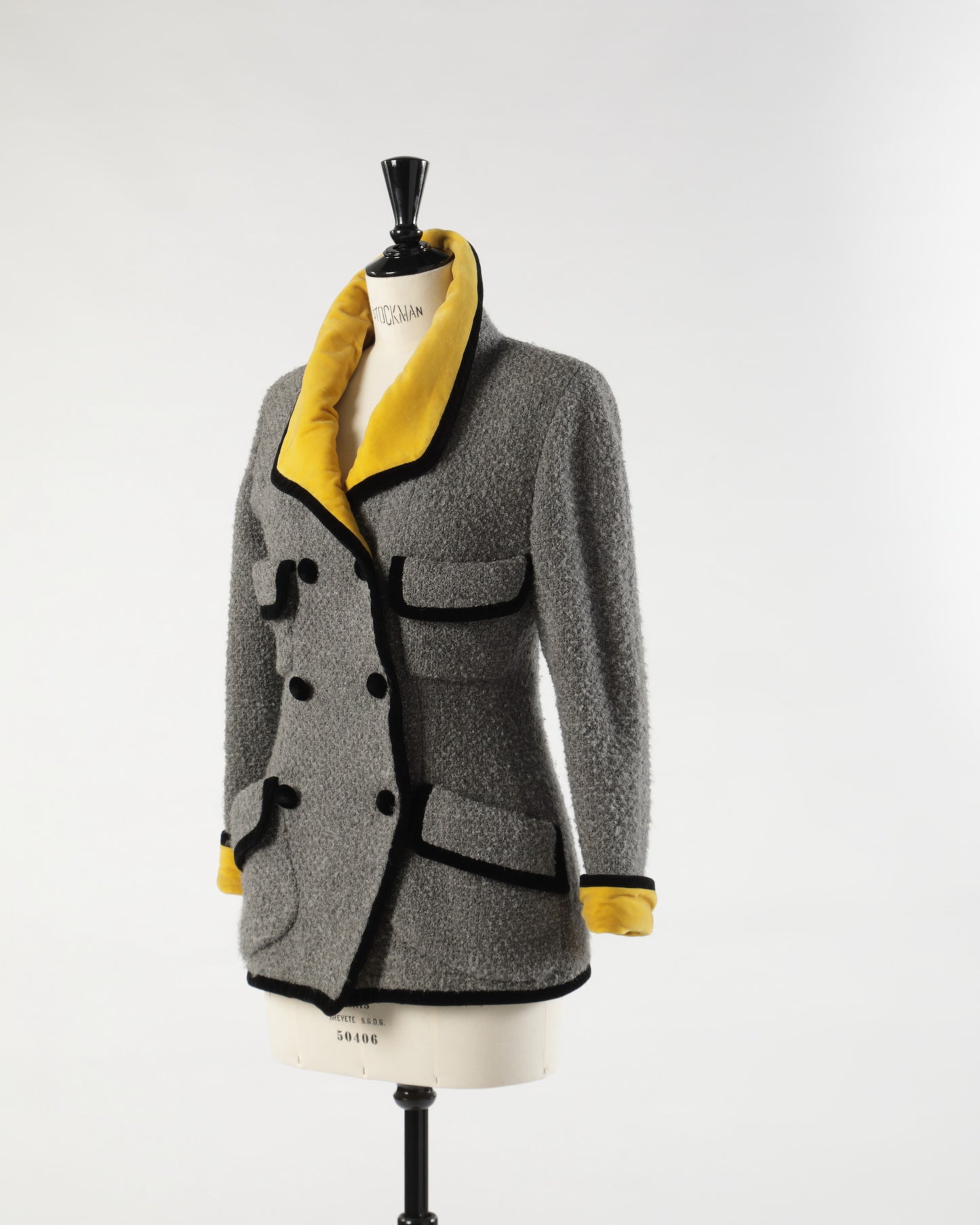 Giacca doppiopetto Chanel disegnata da Karl Lagerfeld anni 90