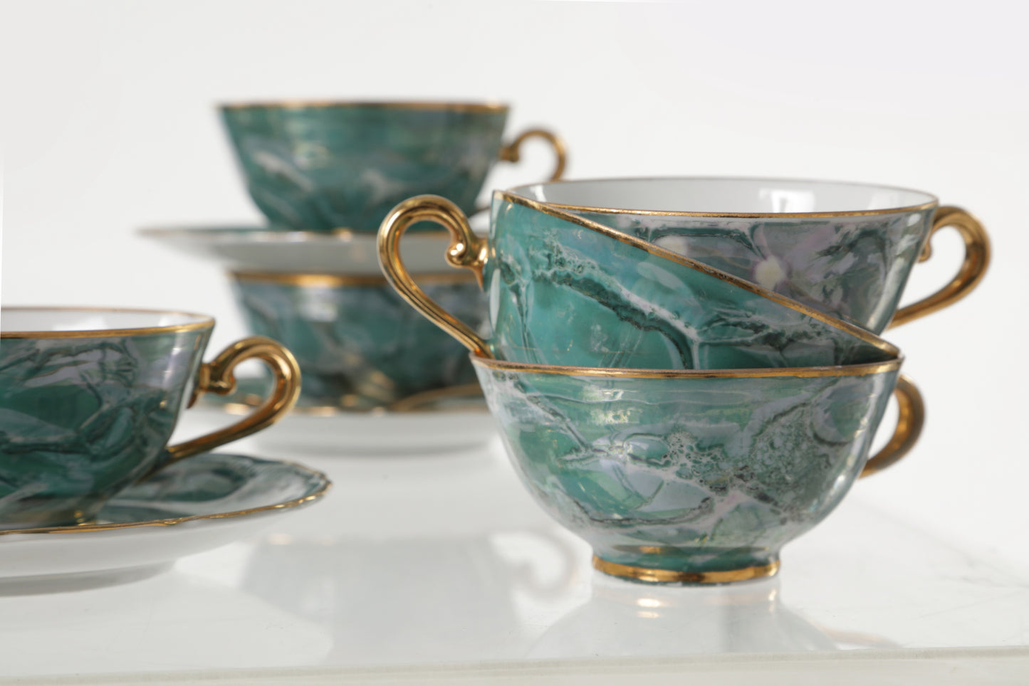 Green marbled coffee service 12+3