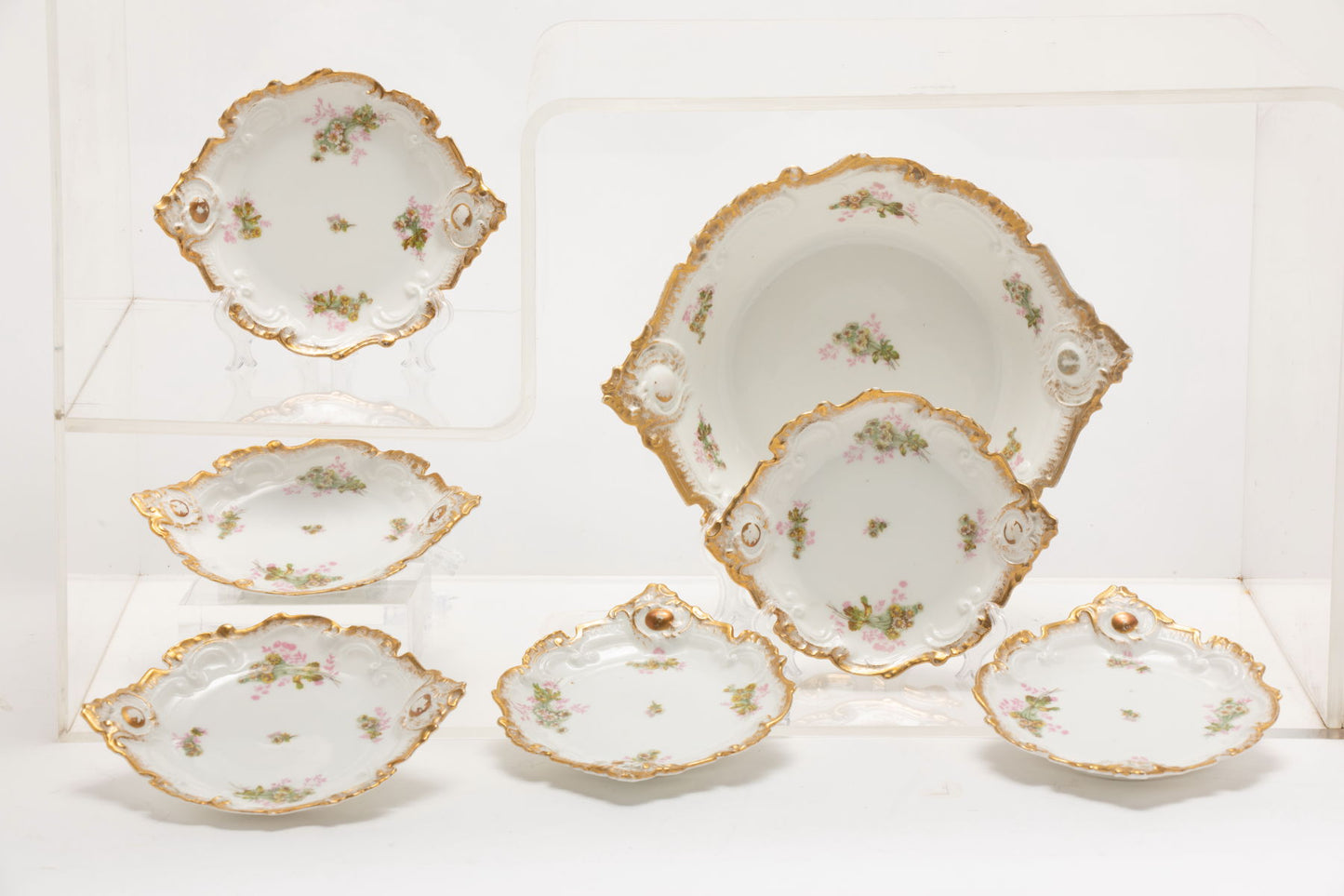 Limoges porcelain dessert service with daisies decoration