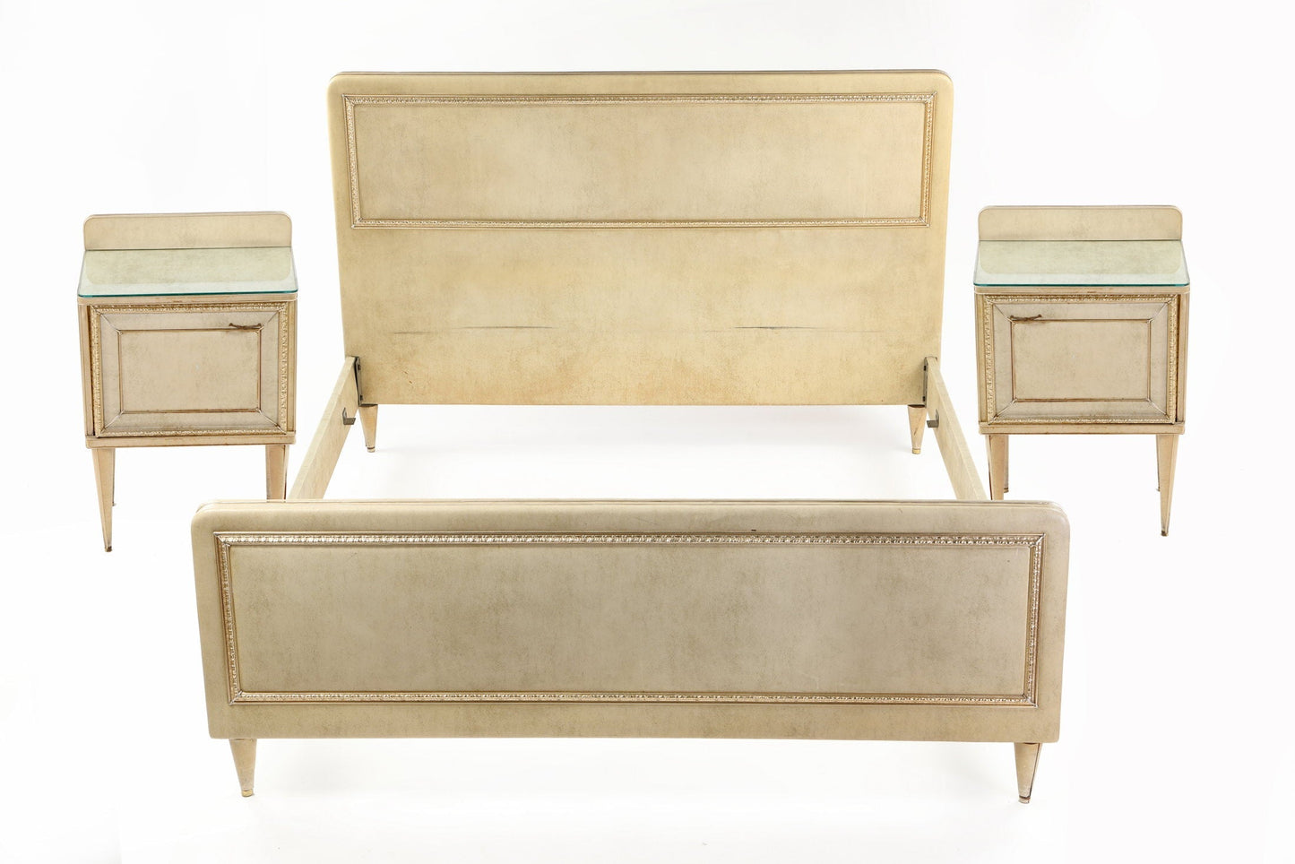 Pair of Umberto Mascagni bedside tables from the 1950s