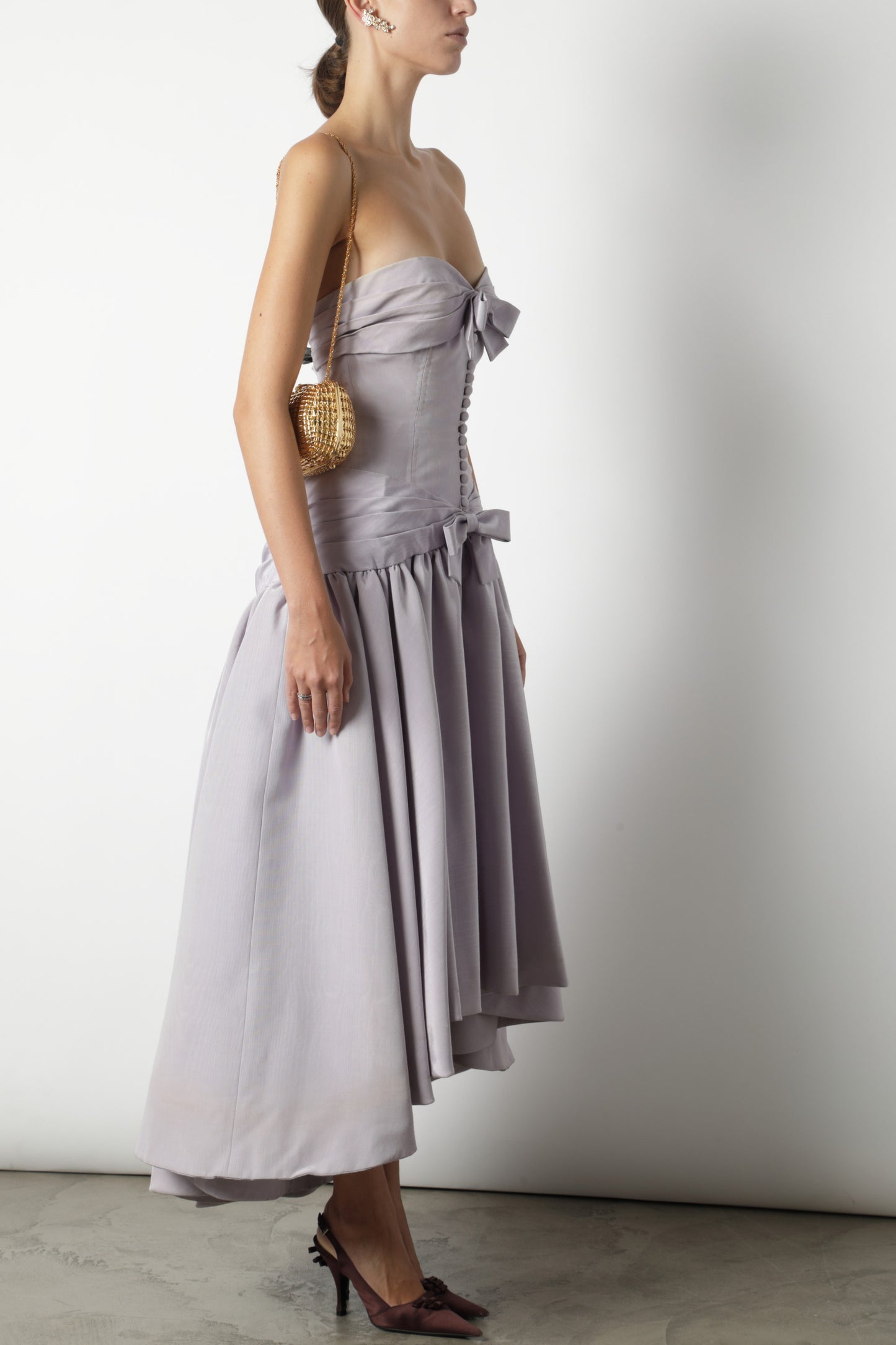 Mauve long dress with covered buttons