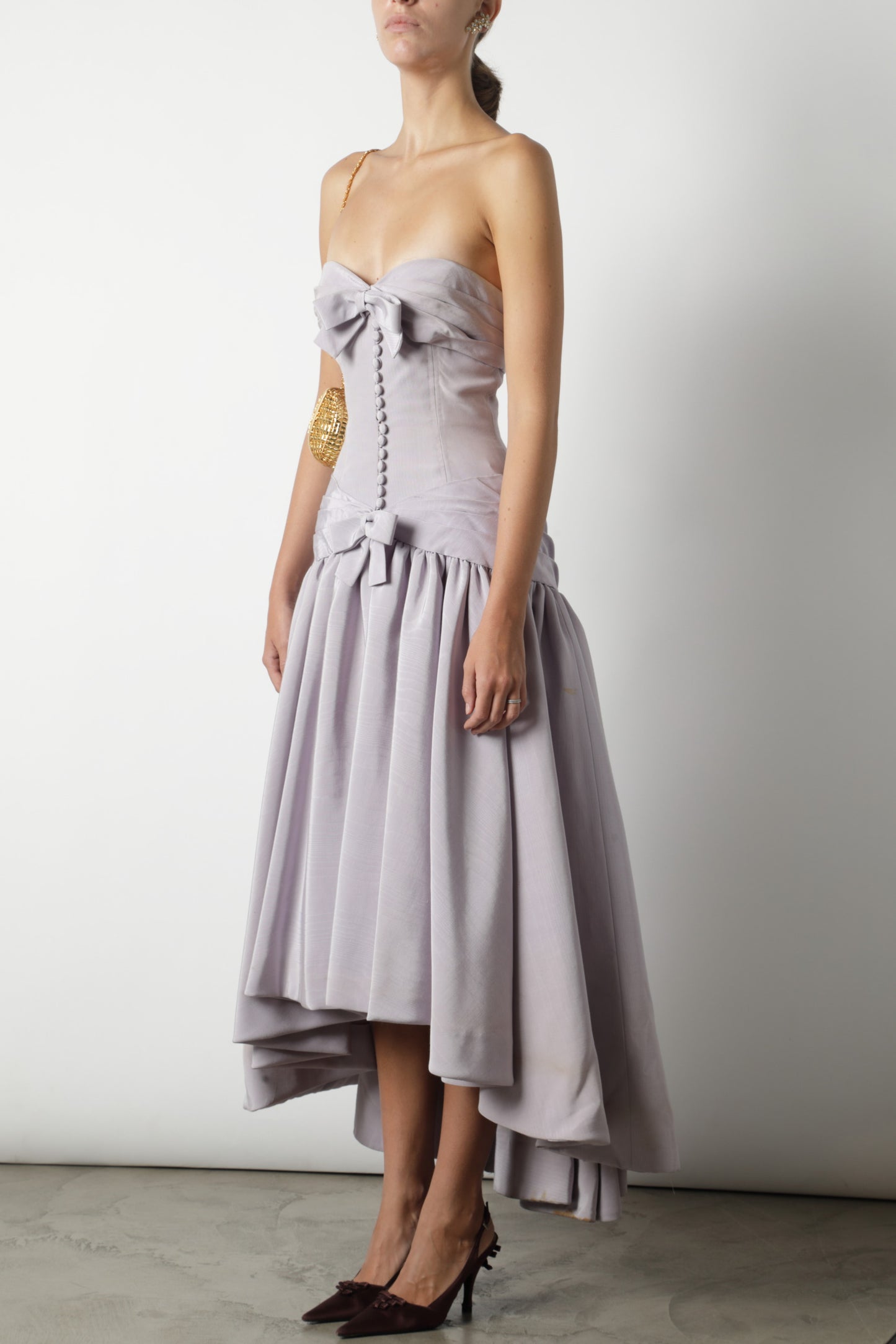 Mauve long dress with covered buttons