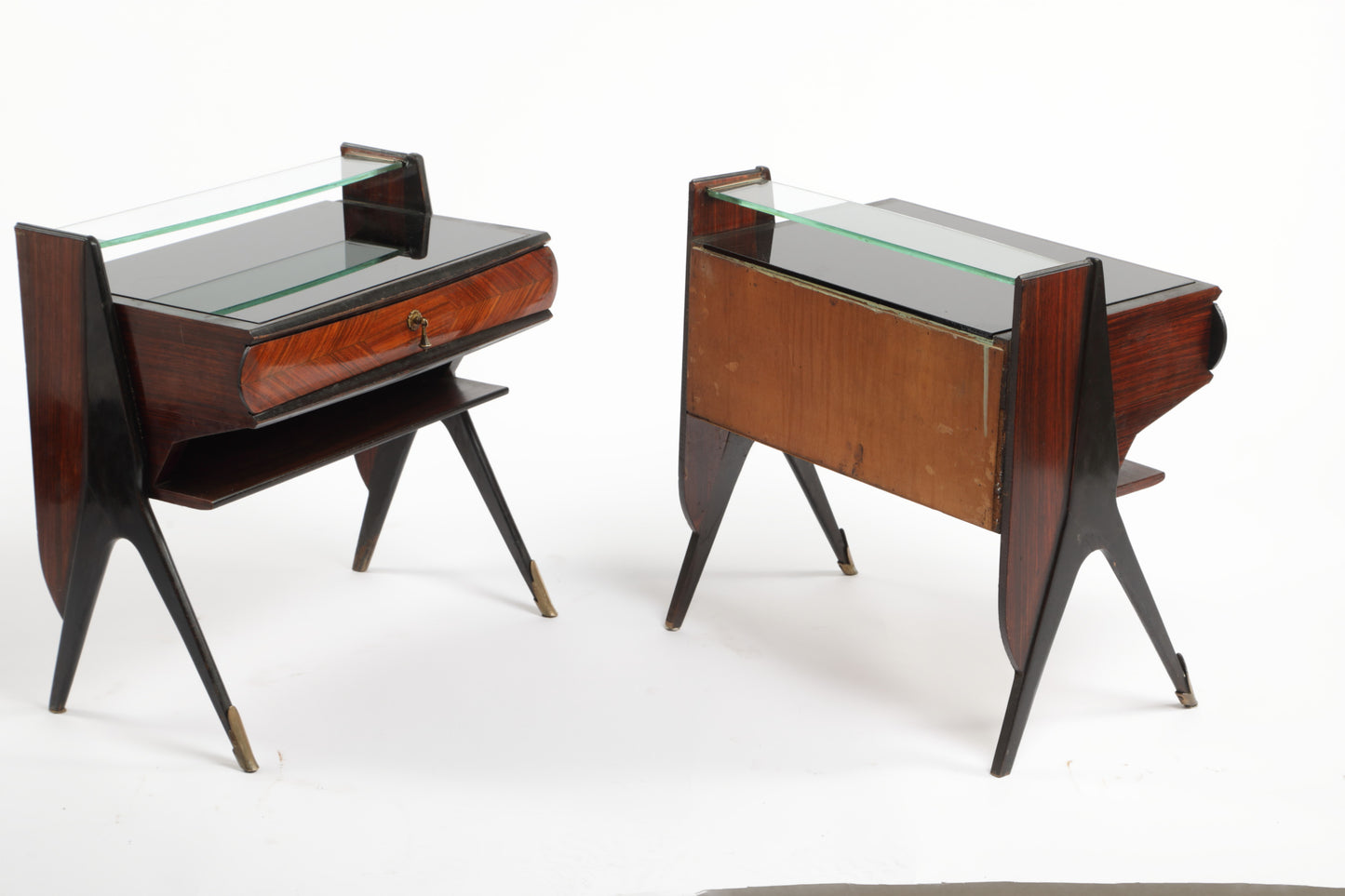 Pair of Vittorio Dassi bedside tables from the 1950s