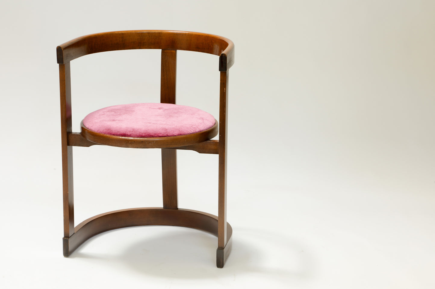 Six 60s chairs reinterpreted triplef