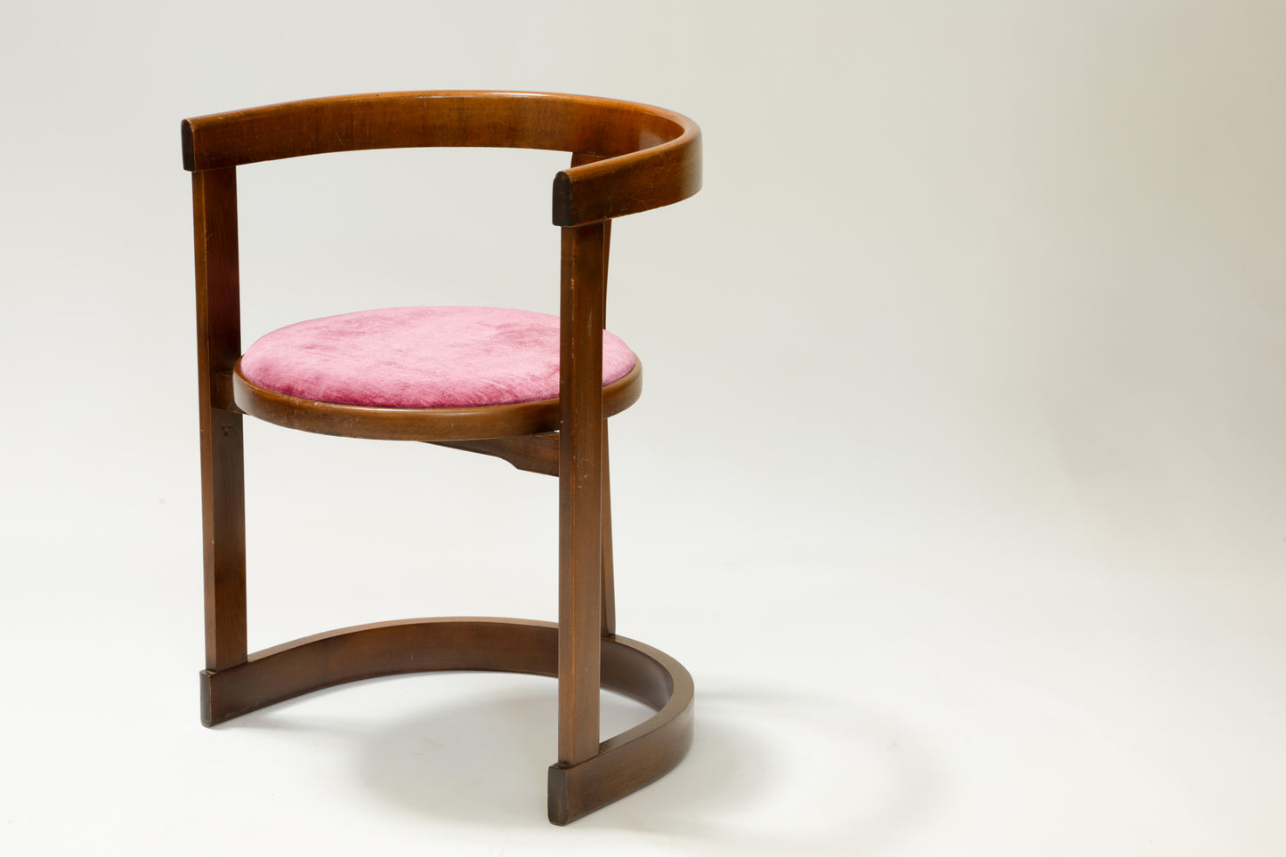 Six 60s chairs reinterpreted triplef