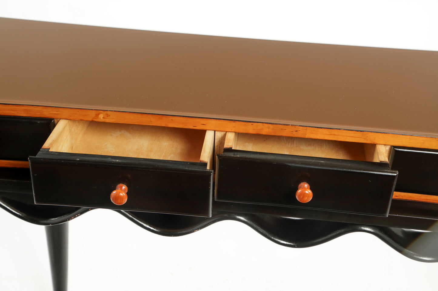 Osvaldo Borsani black lacquered console