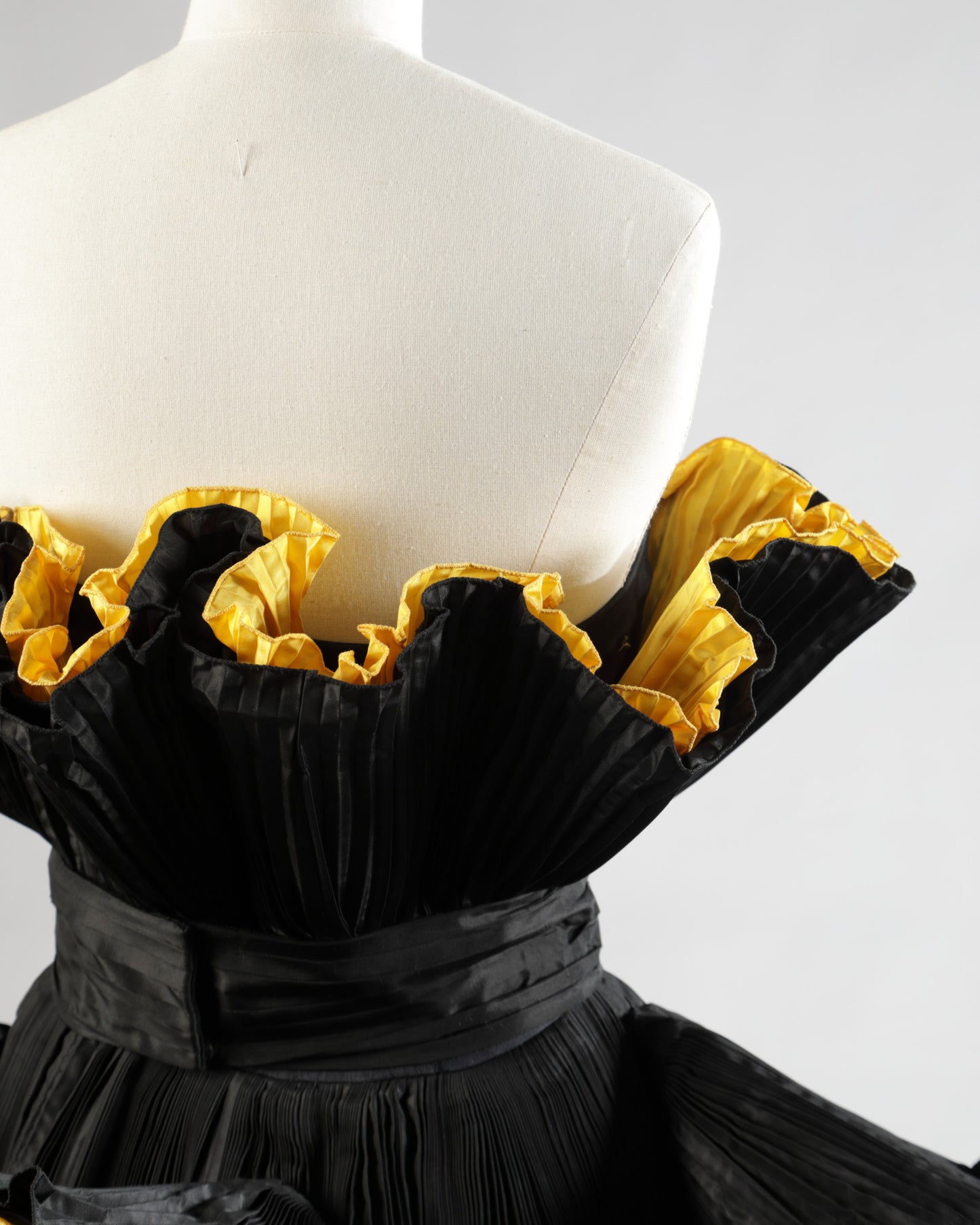 Abito Roberto Capucci anni 80