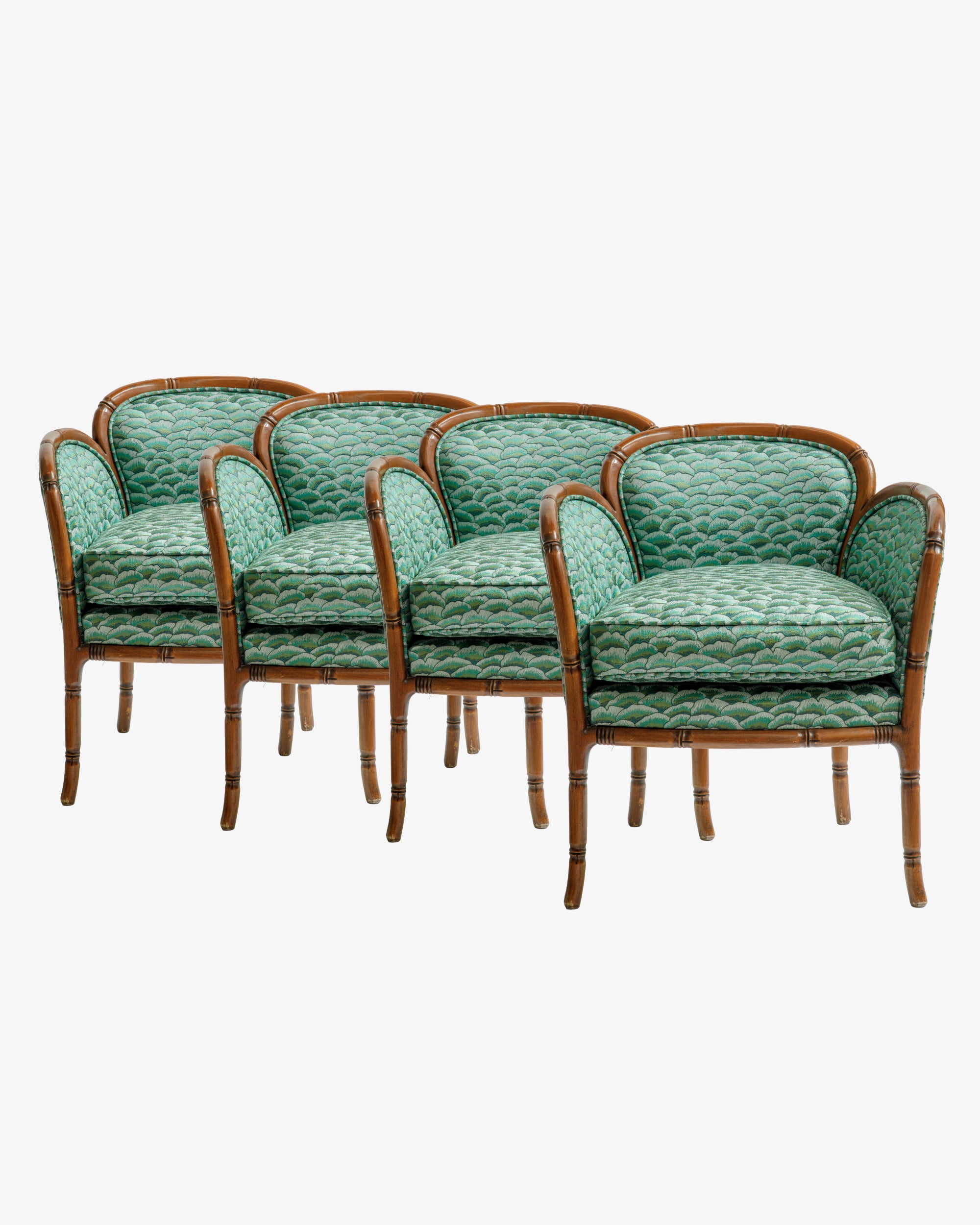 Quattro poltrone vimini anni 60 reinterpretate da  triplef