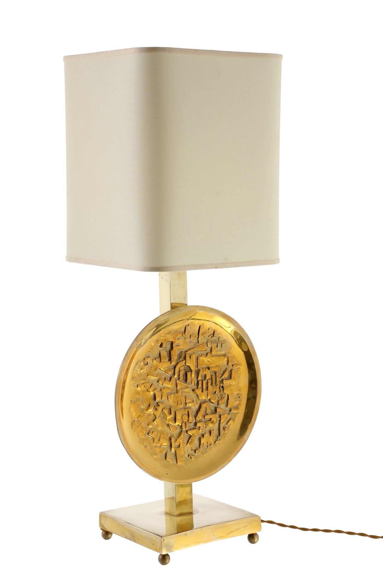 Coppia lampade ottone lavorazione rilievo