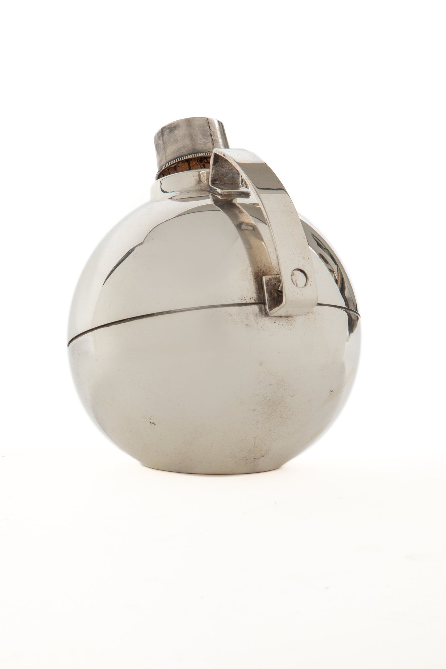 70s spherical thermos in silver plated