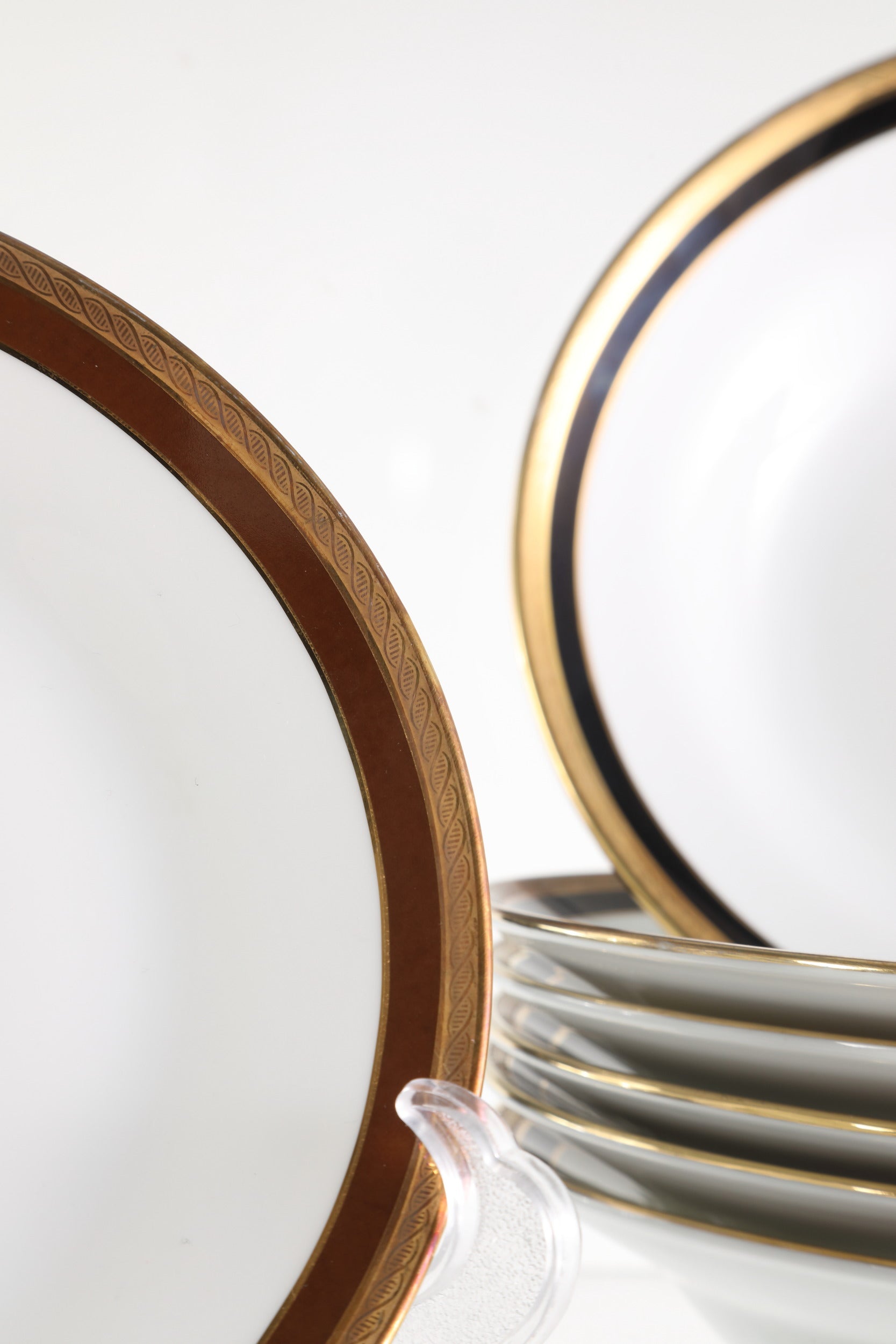 Ginori dinner set with black and gold edge