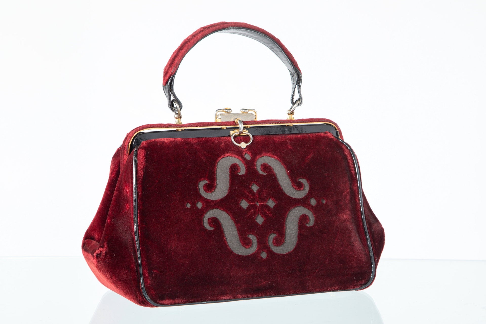 the virgins 見づらい bijou velvet hand bag