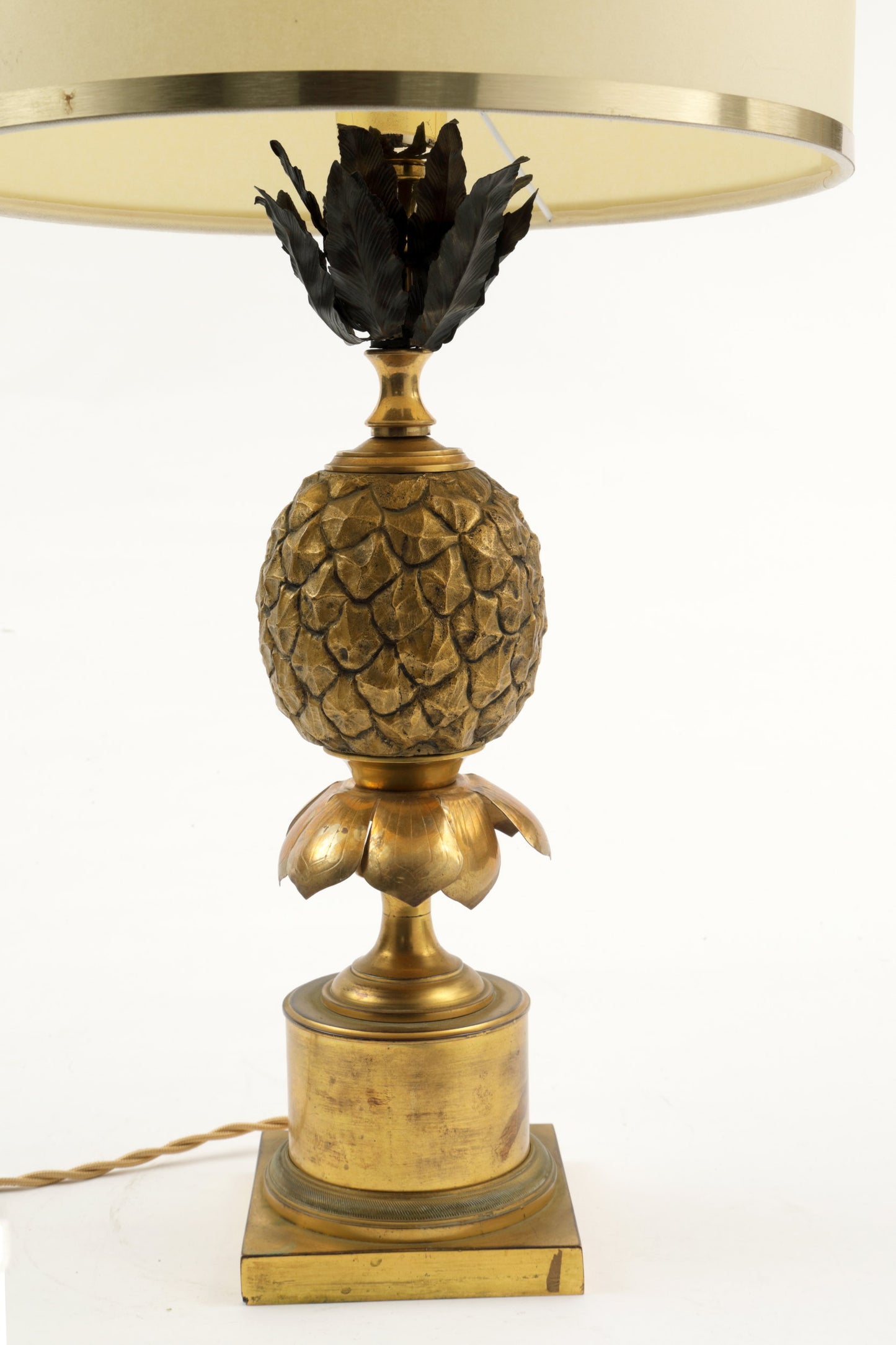 Lampada da tavolo ananas attribuibile a Maison Jansen