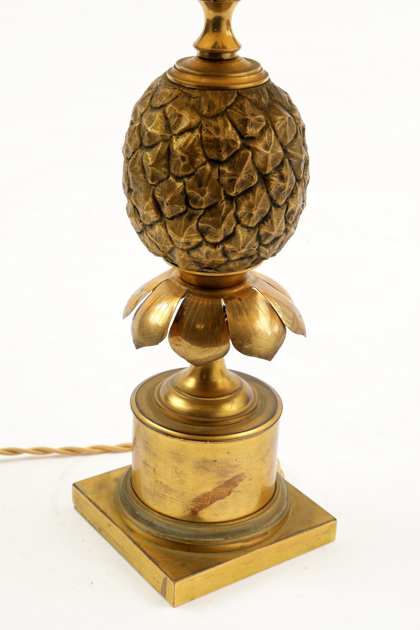 Lampada da tavolo ananas attribuibile a Maison Jansen