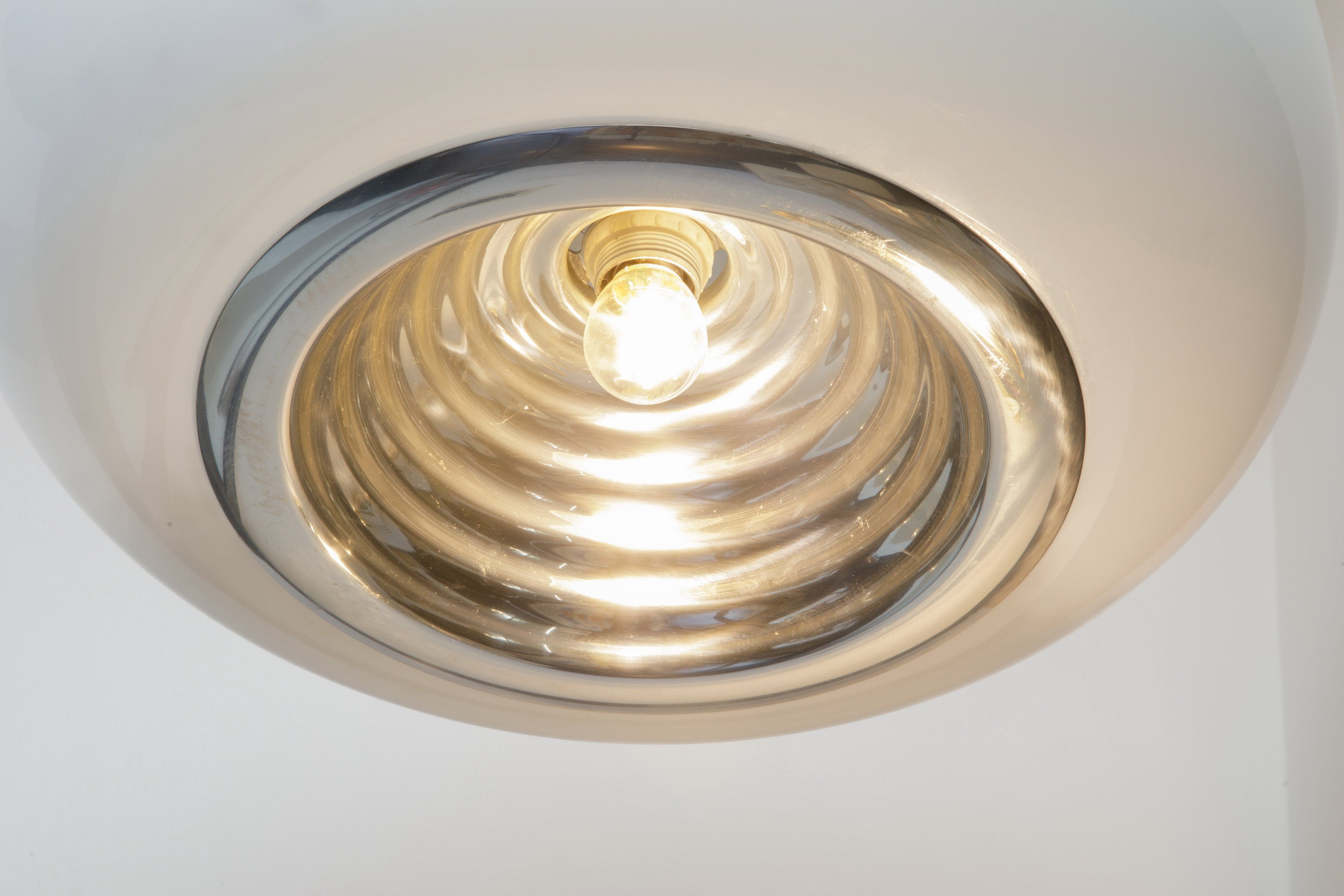 Lampadario a sospensione dei Fratelli Castiglioni per Flos anni 1965