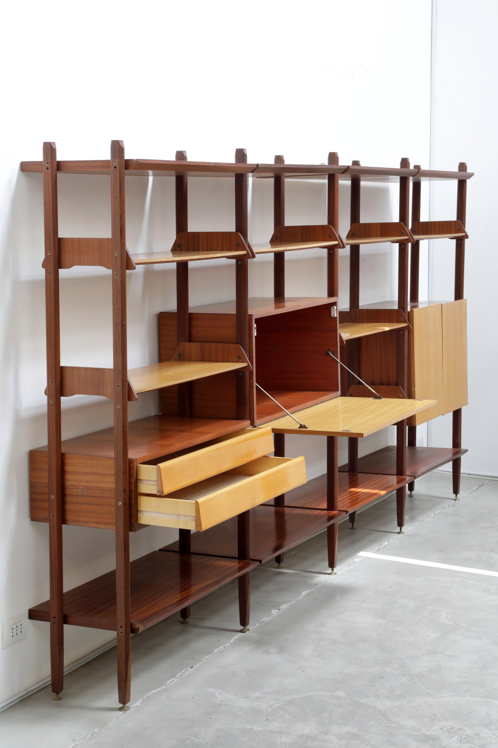 Modular bookcase from the 70s