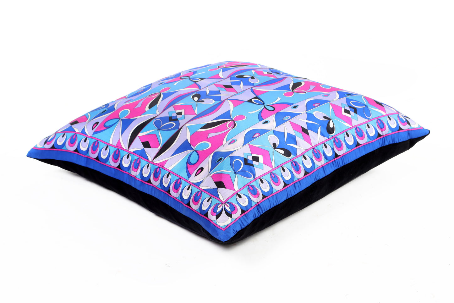 Maxi cushion with multicolor scarf reinterpreted triplef