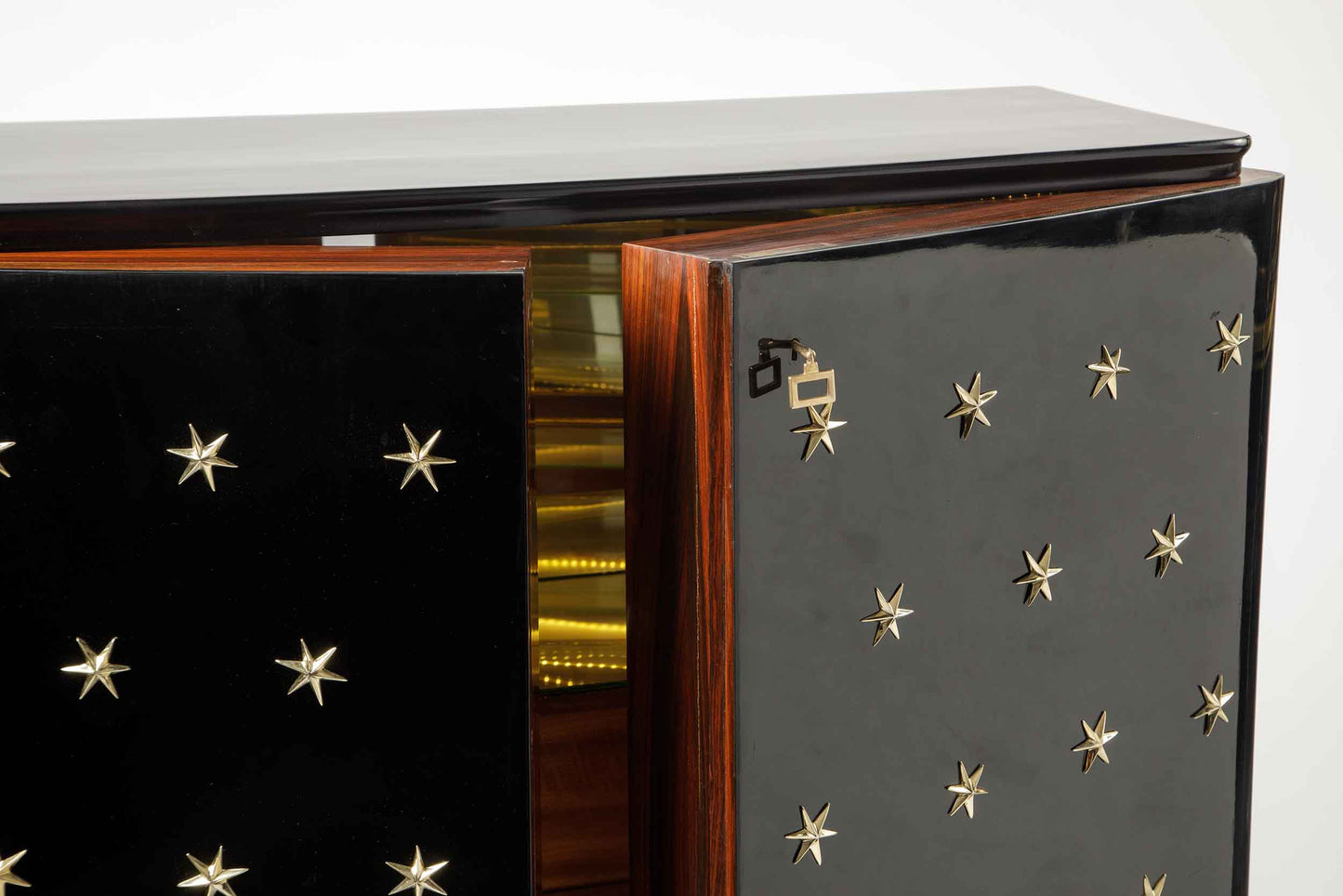 Mobile bar attributed to Paolo Buffa 1950s