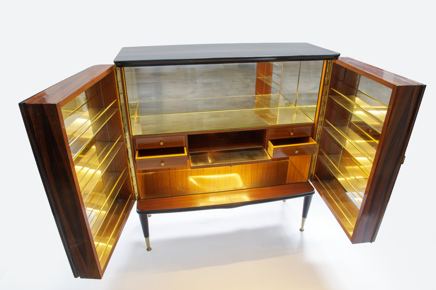 Mobile bar attributed to Paolo Buffa 1950s