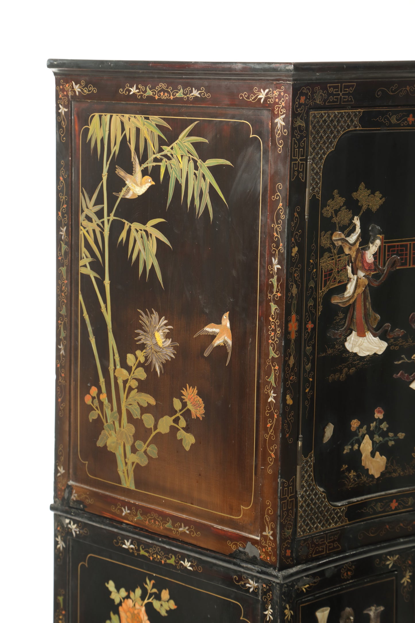 Japanese lacquered furniture years?