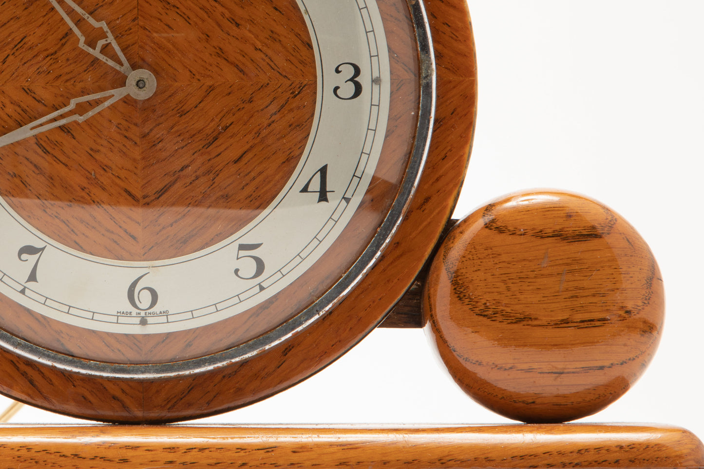 Blond table clock from the late 40s