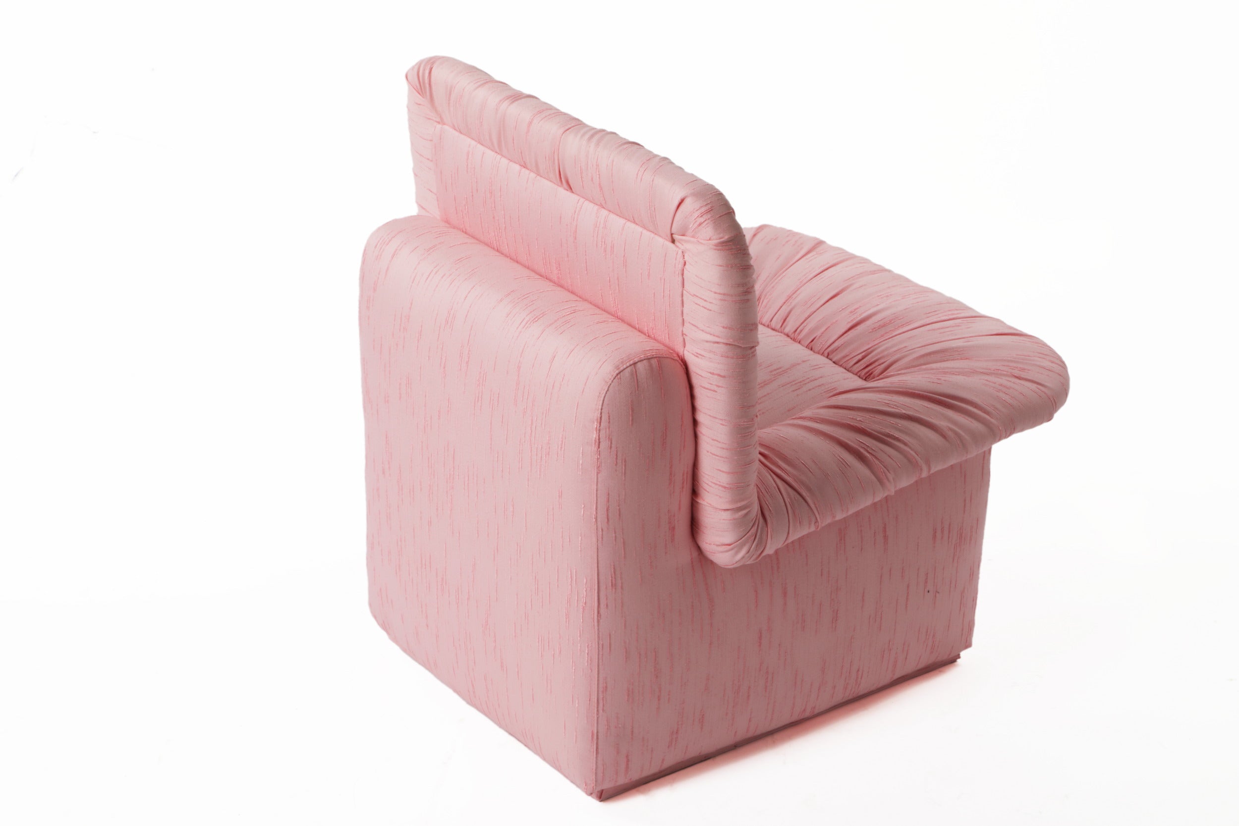 Small 70s armchair reinterpreted by triplef