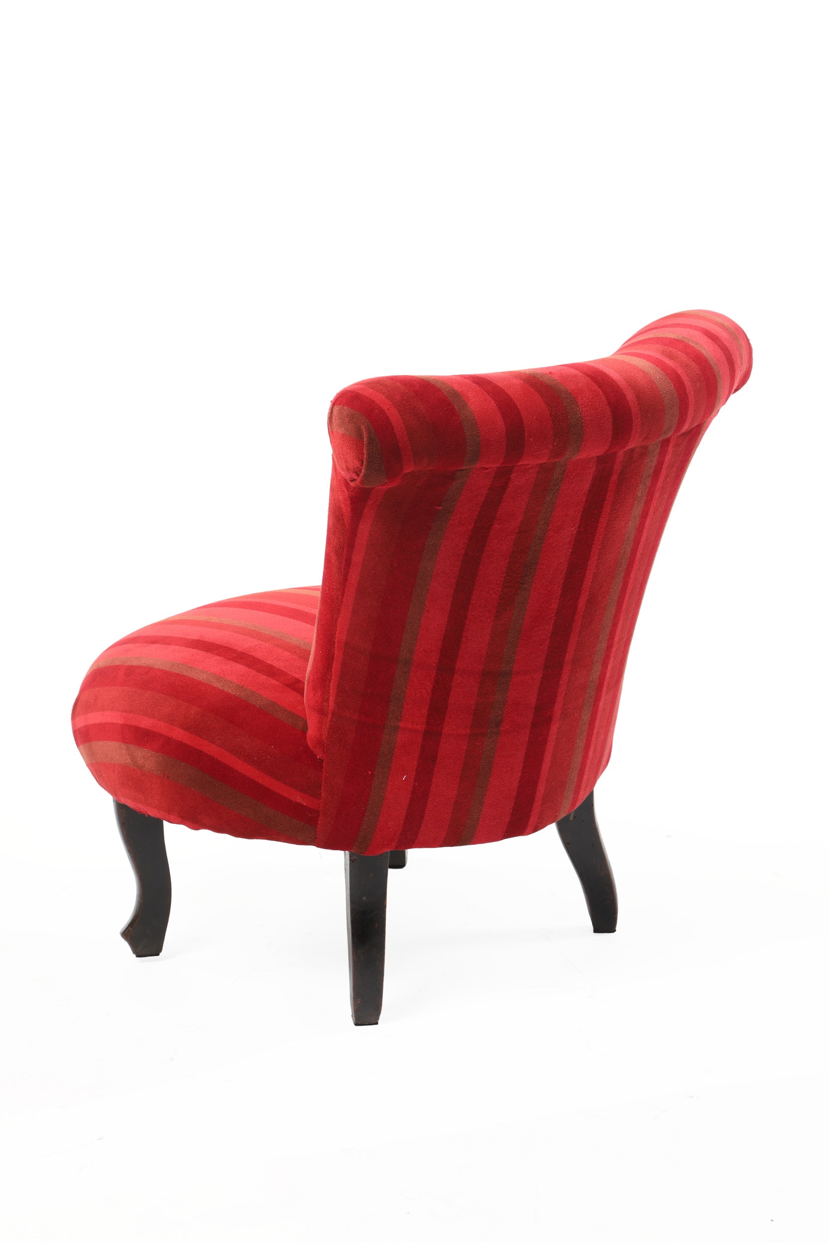 Piccola poltrona con pouf anni 60 reinterpretate t r i p l e f