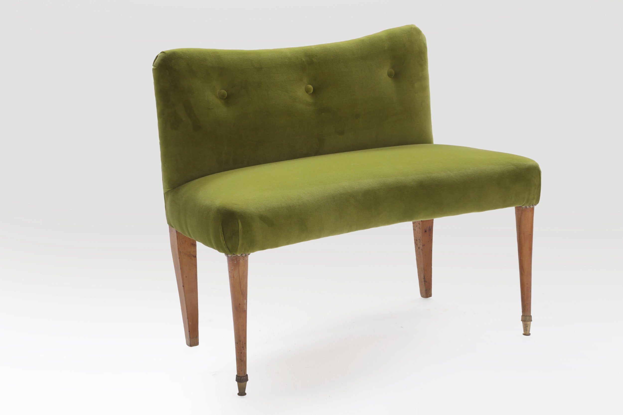 Small 60s sofa with buttoned back