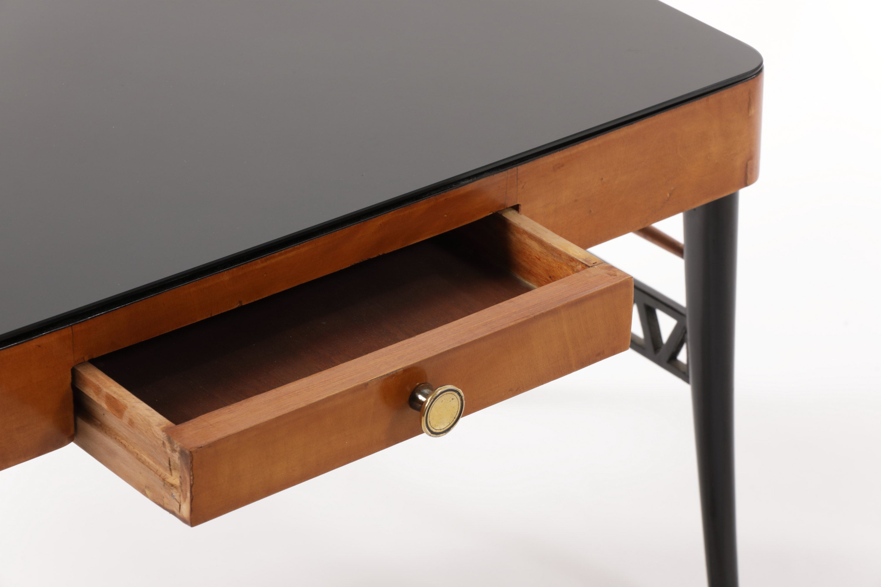 Small 1950s table attributed to Paolo Buffa