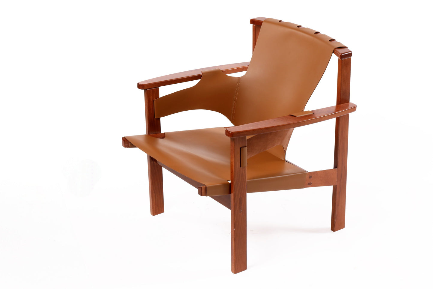 Natural leather and oak armchair