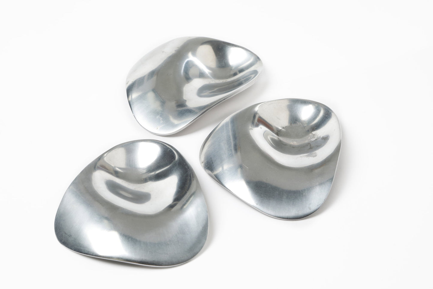 Three chromed petal ashtray