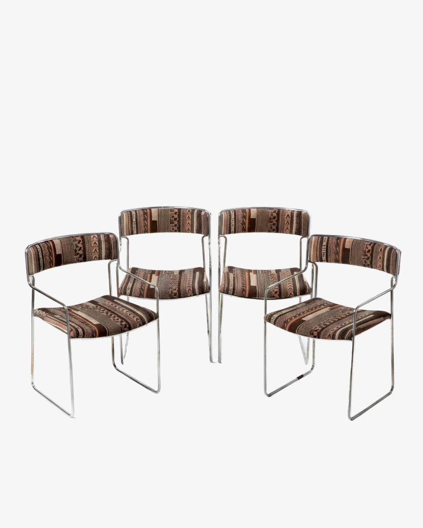 Four 70s chairs reinterpreted by trip le f