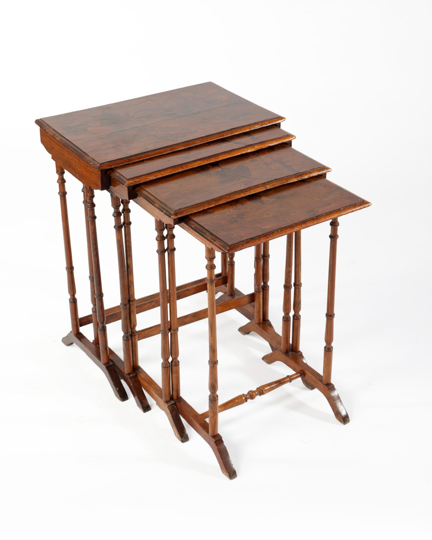 Quattro tavoli inglesi 900