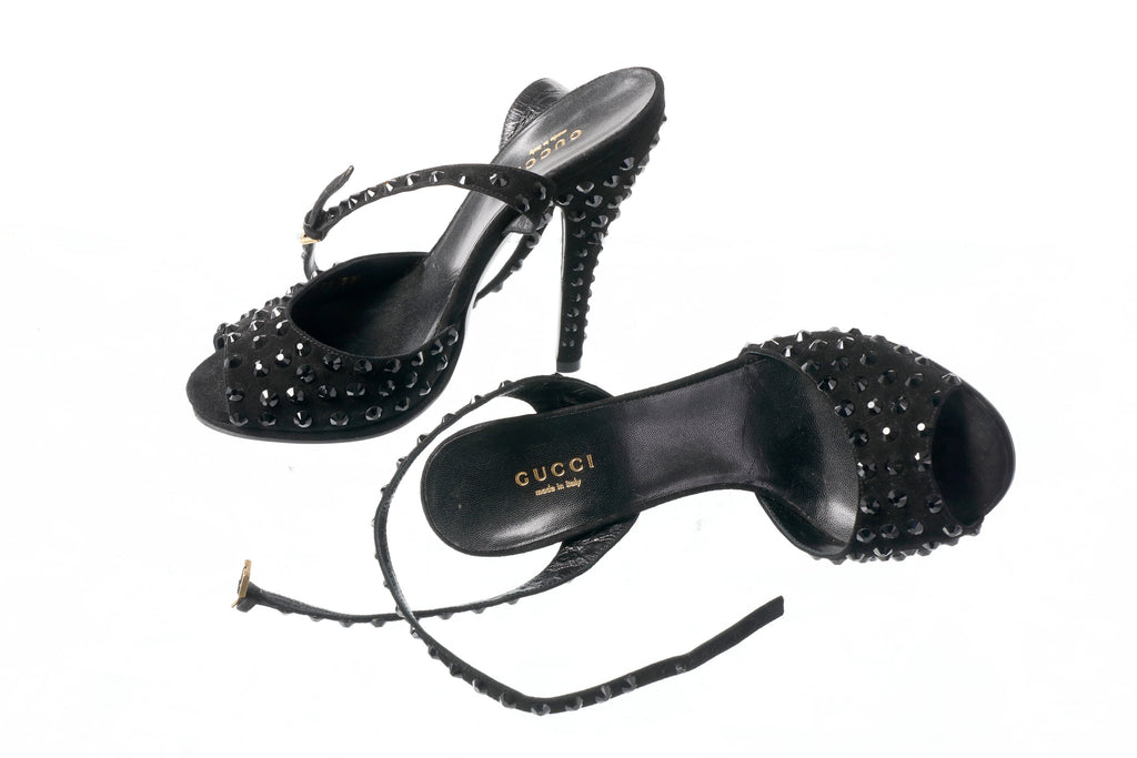 Gucci vintage sandal in black suede