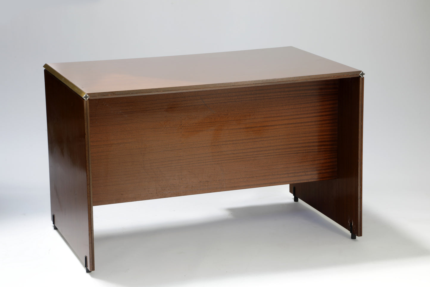 Fitting desk by Piarotto from the 70s