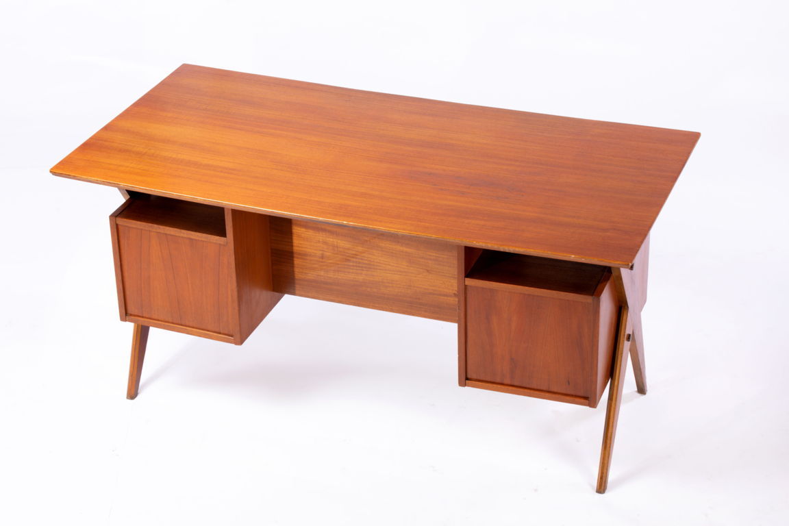Desk from the 60s Teak