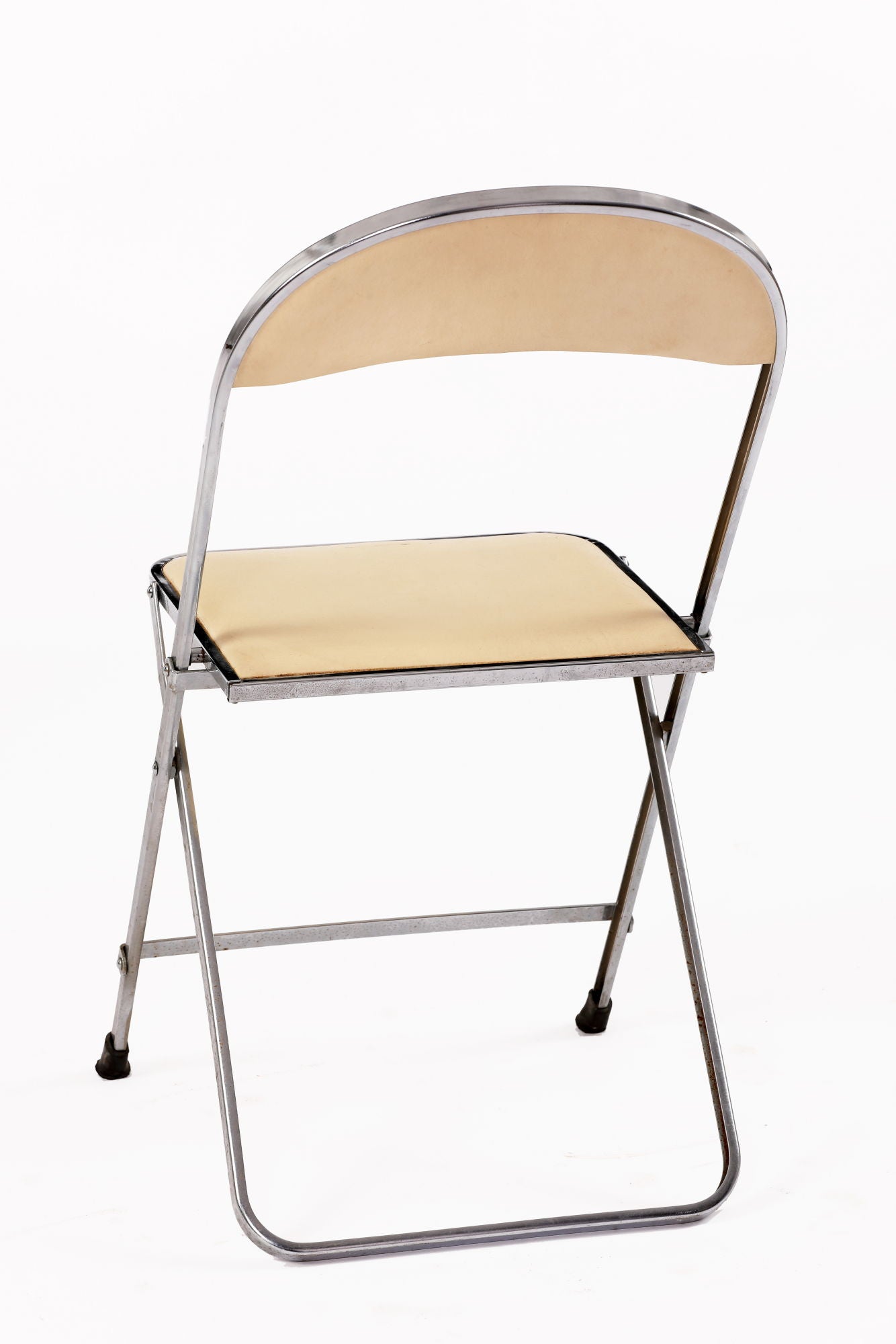 Six 70s steel and leather folding chairs