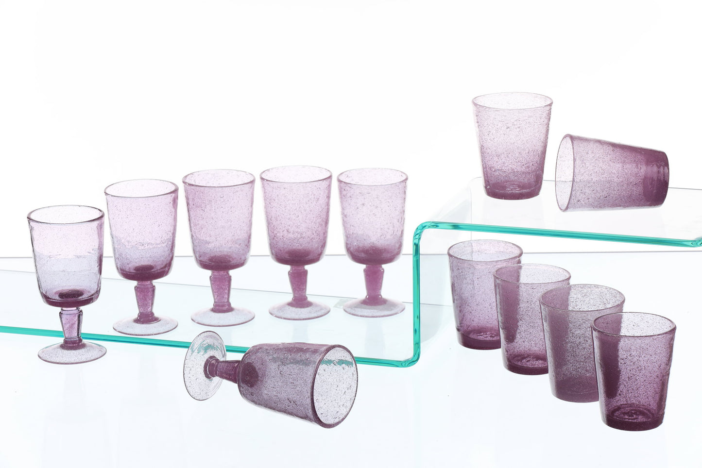 Memento Mauve glass service