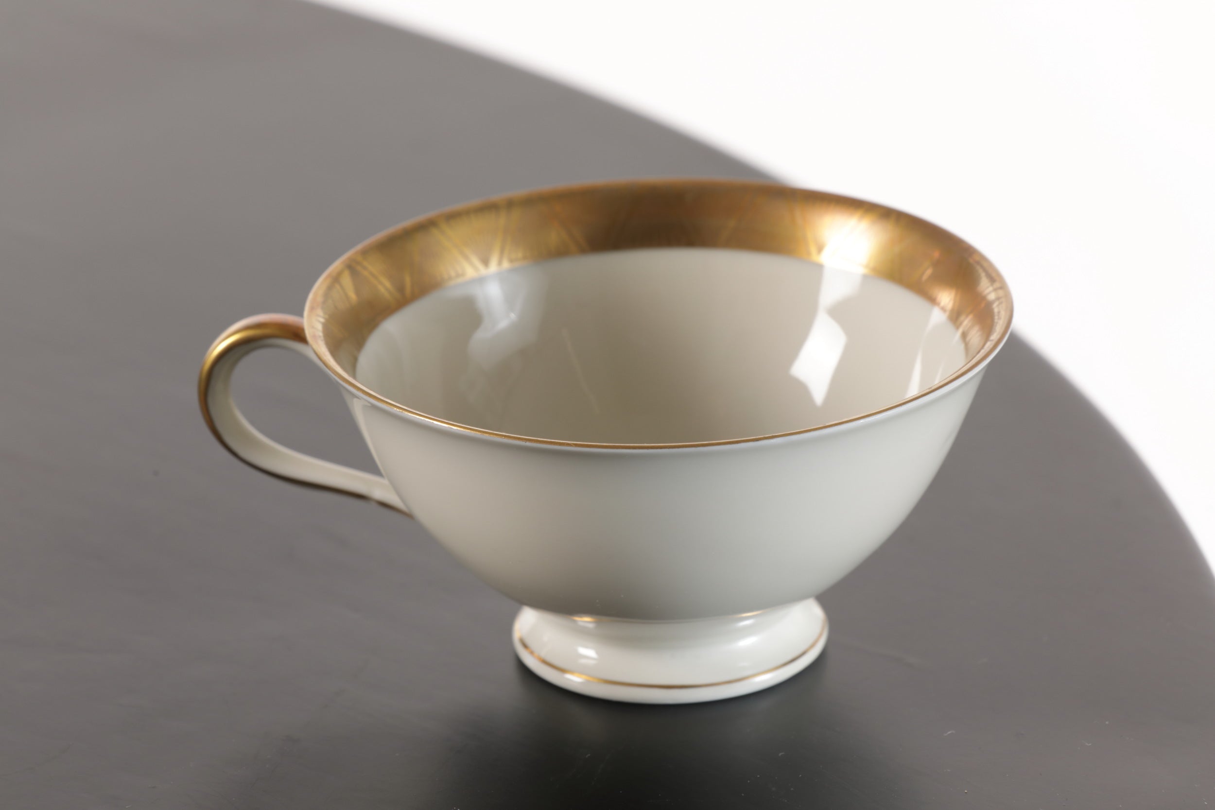 Bavaria tea set with gold rim from the 60s