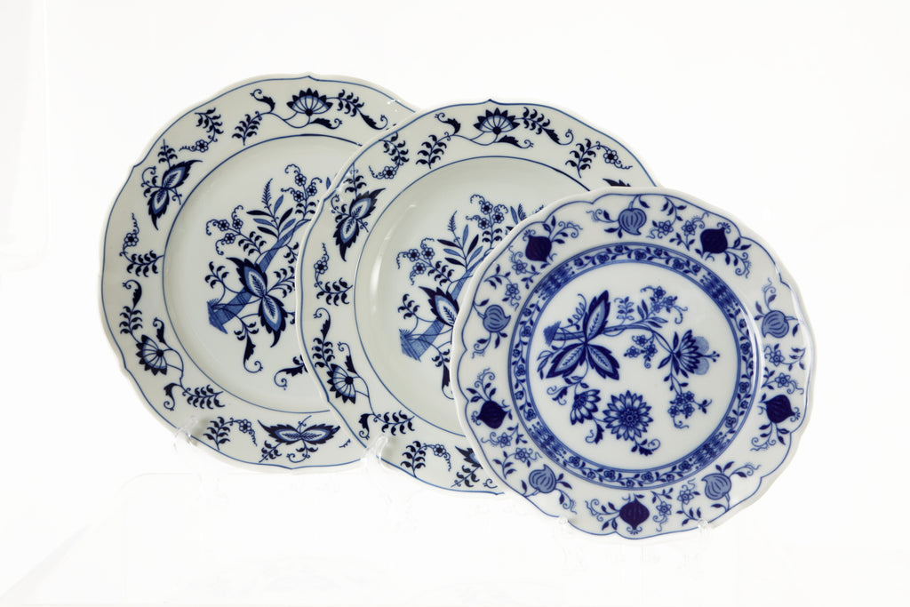 Onion and Blue Danube dish set, various manufacturers