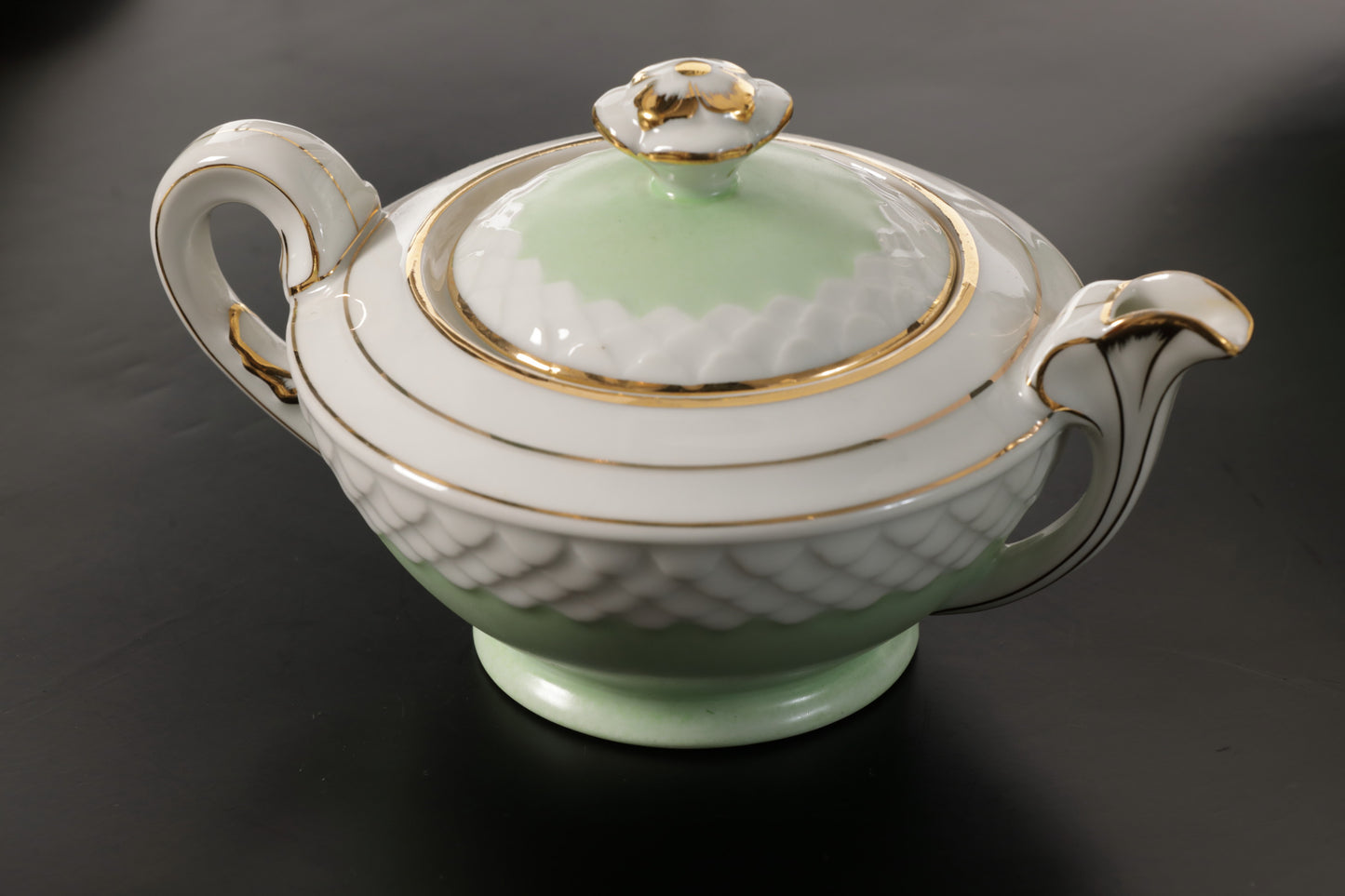 The Limoges service from the 1950s