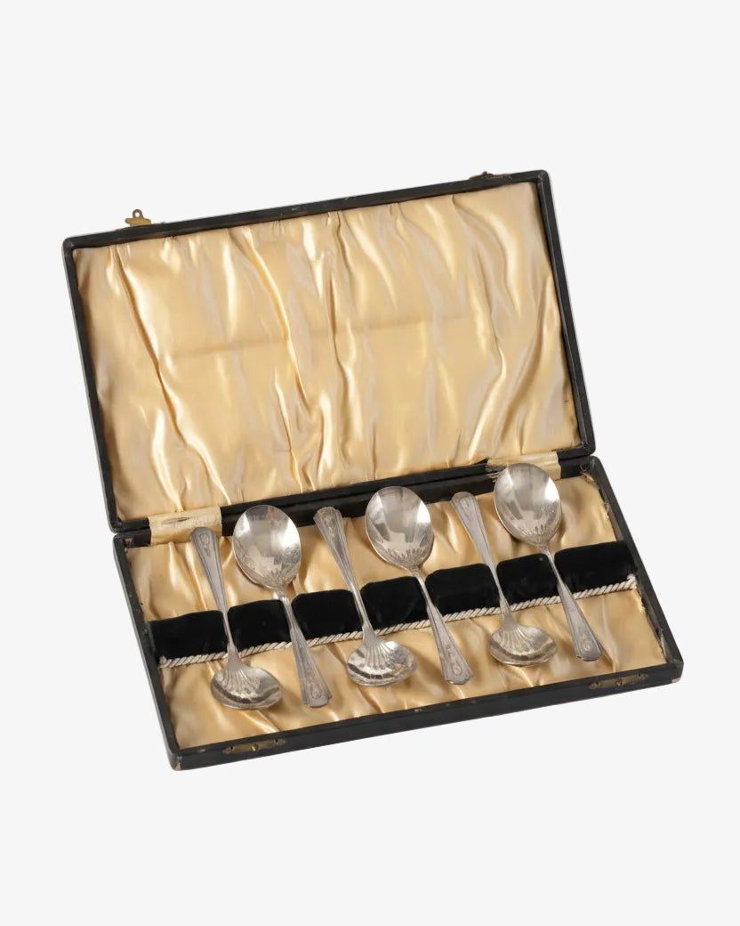Set of 60's teaspoons