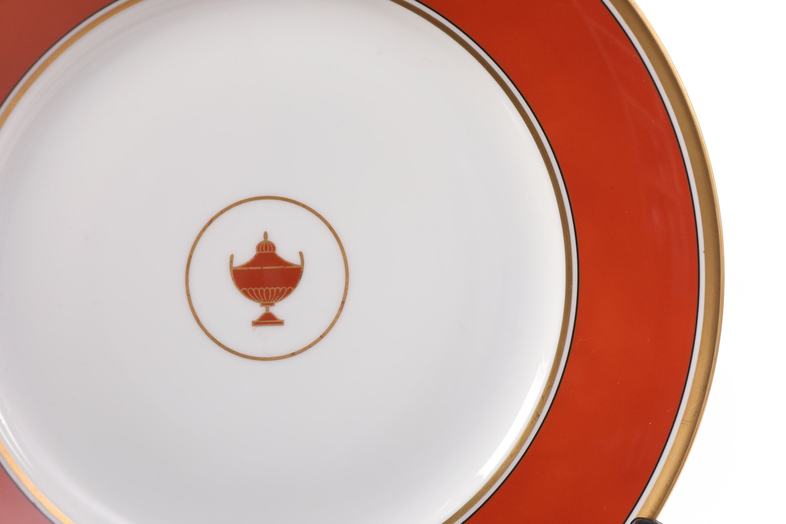 Six Richard Ginori plates, Impero Contessa Rosso model