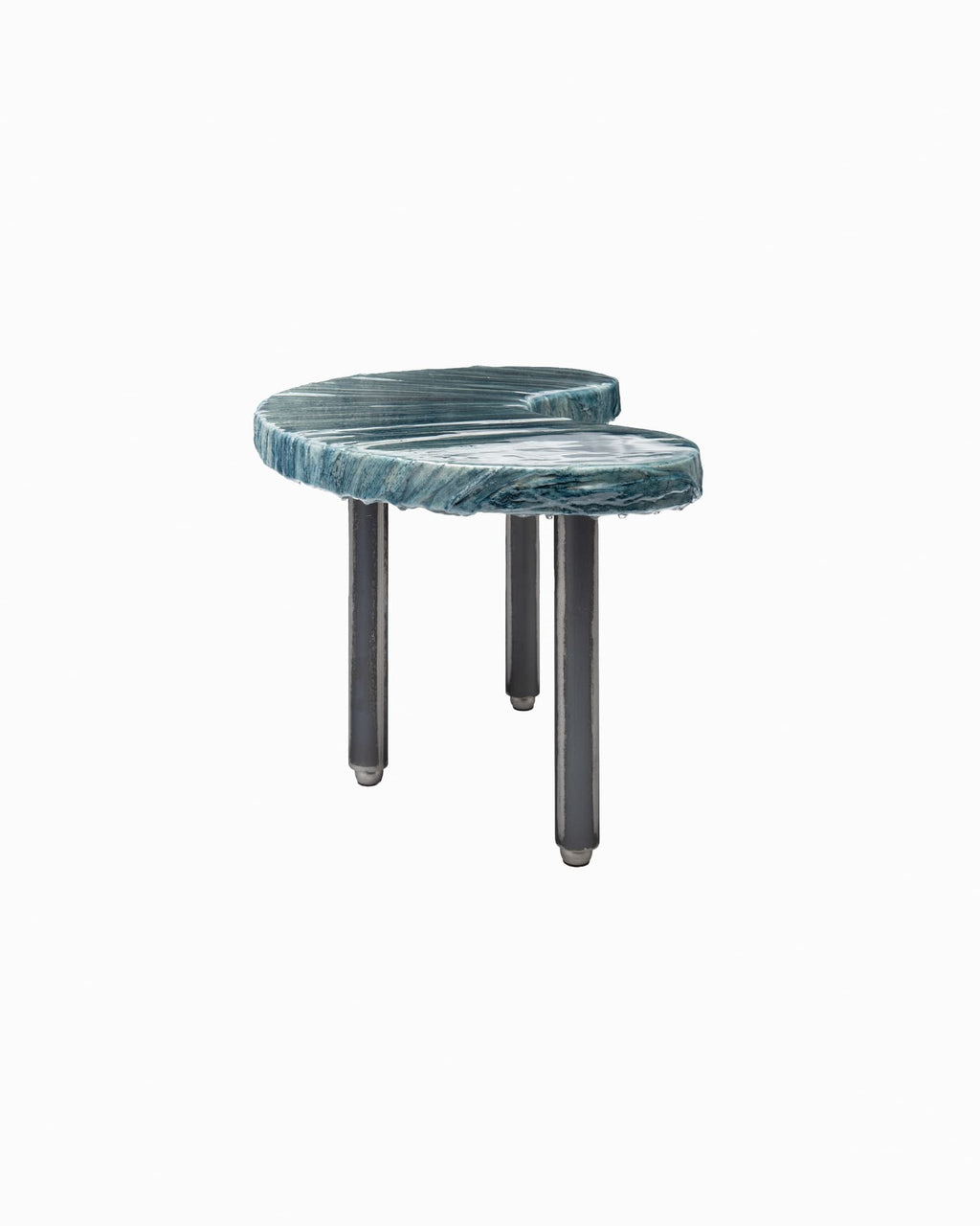 Small comma with Blue Omega reliefs - Livia Rebecchini Interiors for COALAN Art Designers